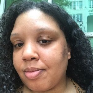 Meet your Posher, Camille